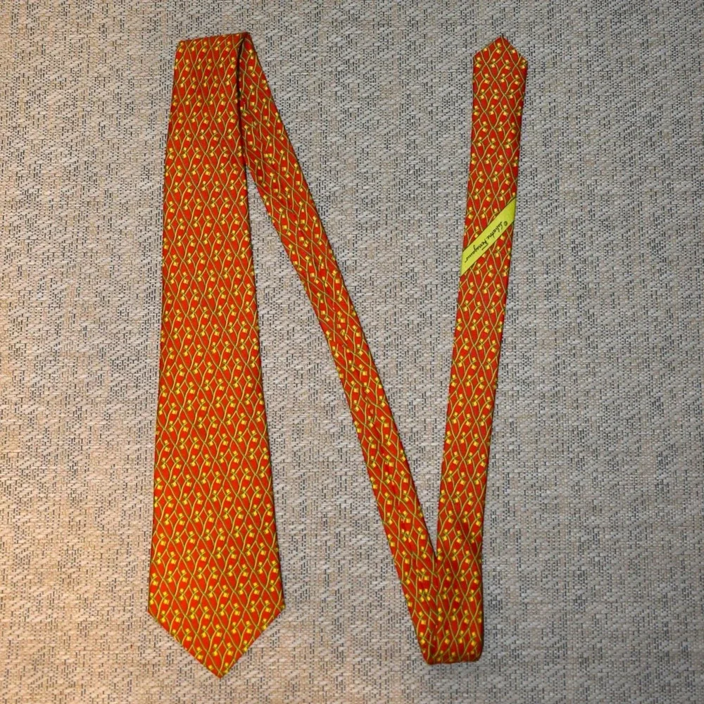 Salvatore Ferragamo Necktie Mens‎ Red Green Yellow Silk Geometric Made in Italy